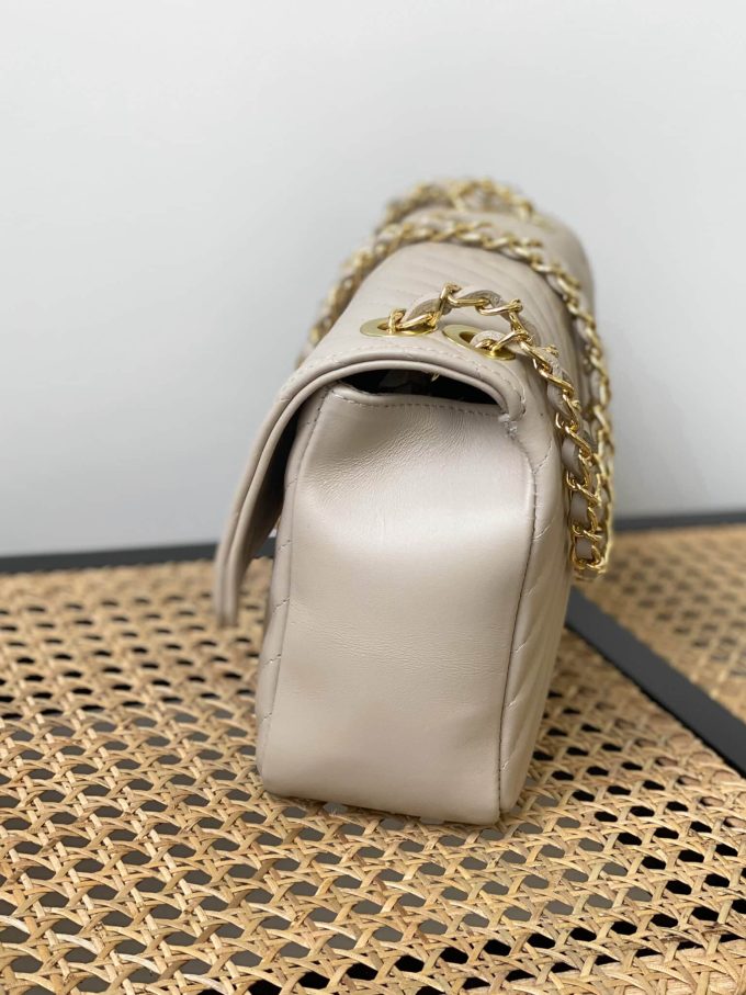 Sac Classic Medium beige – Image 3