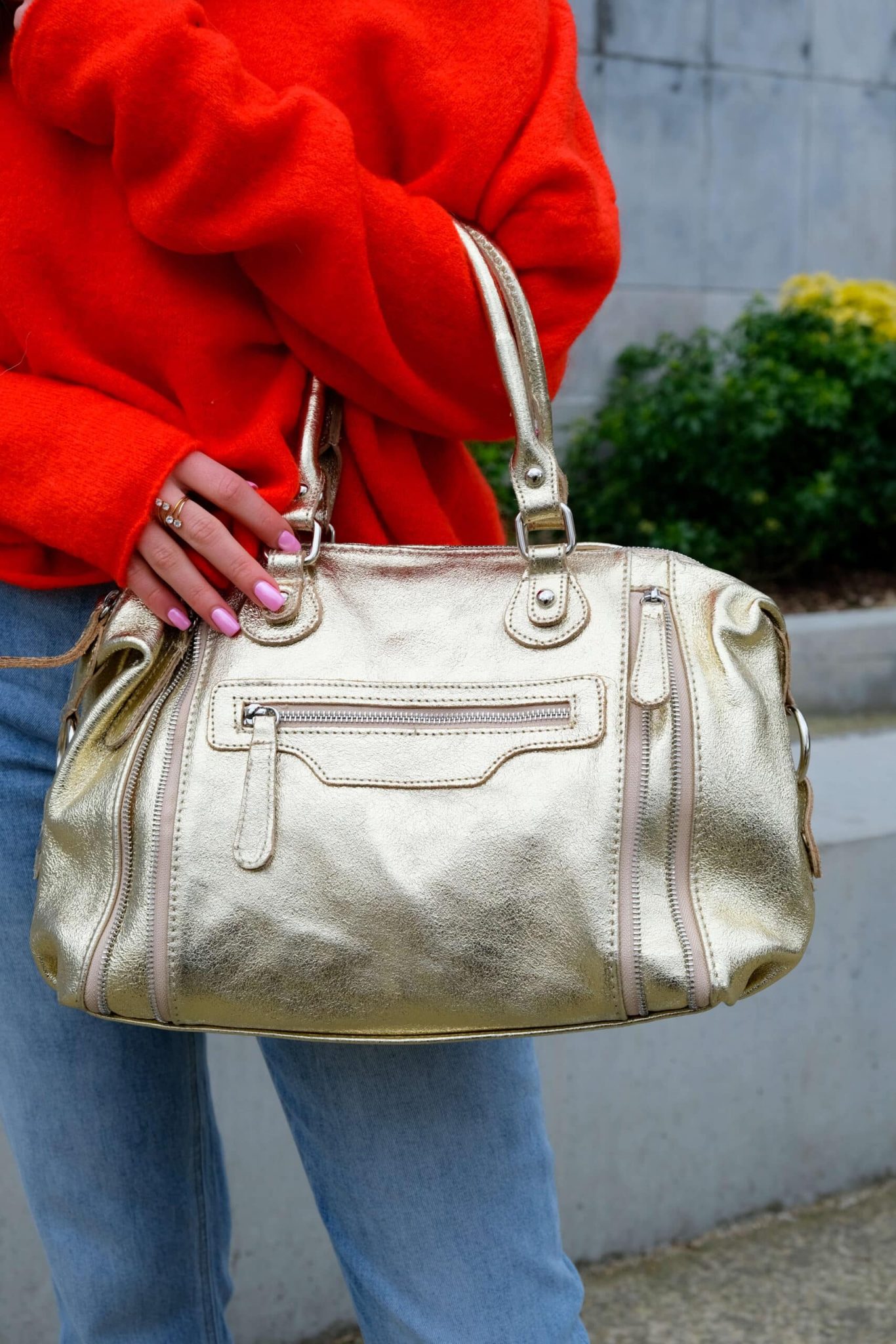 Sac flash en cuir métallisé doré – Image 6