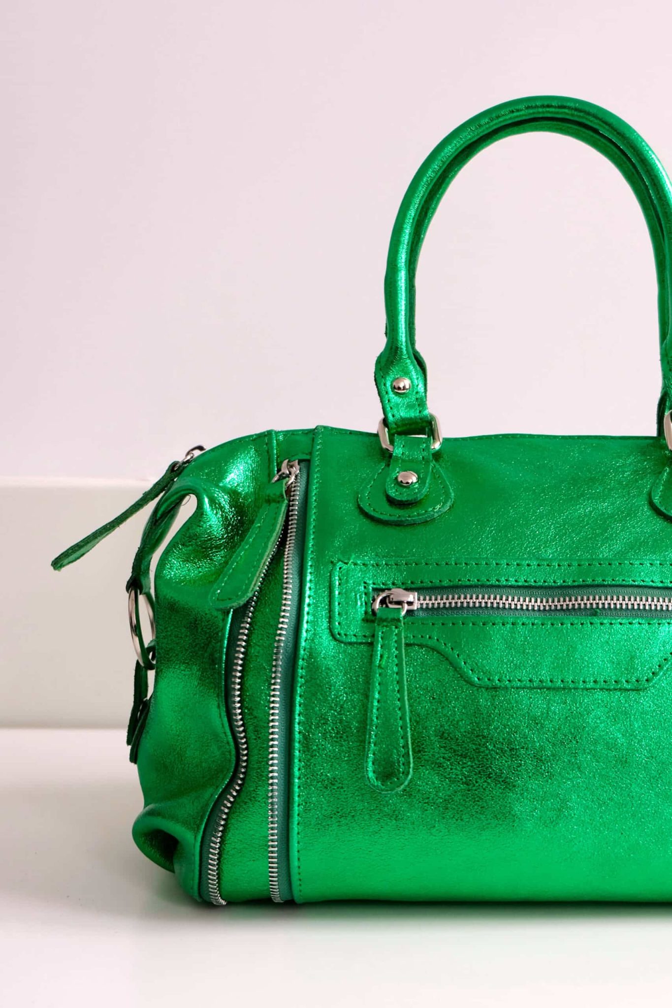Sac flash en cuir métallisé vert – Image 2