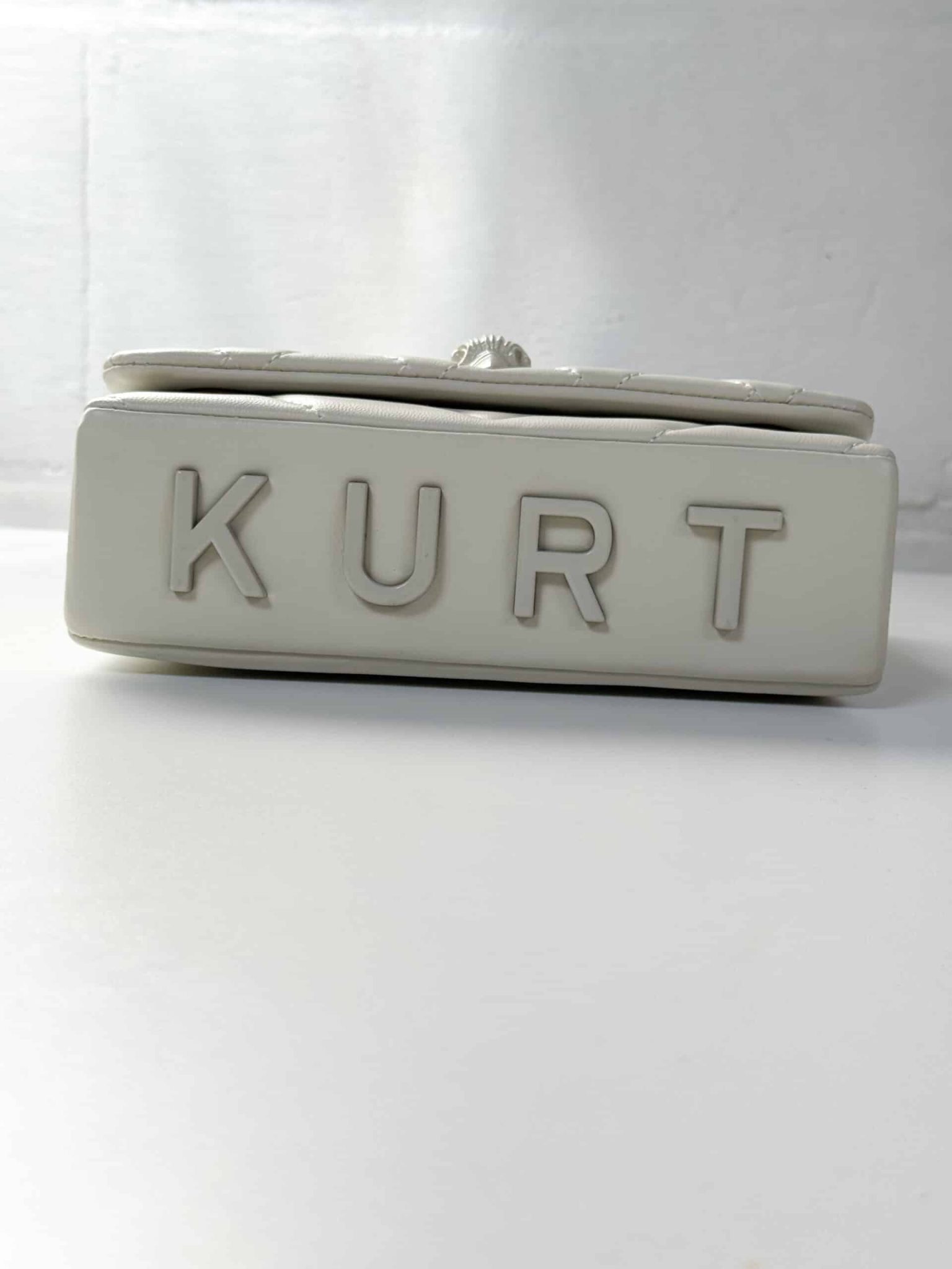 SAC KURT GEIGER - Mini Kensington Flap beige – Image 5